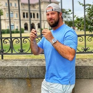 Meet your Posher, Ross